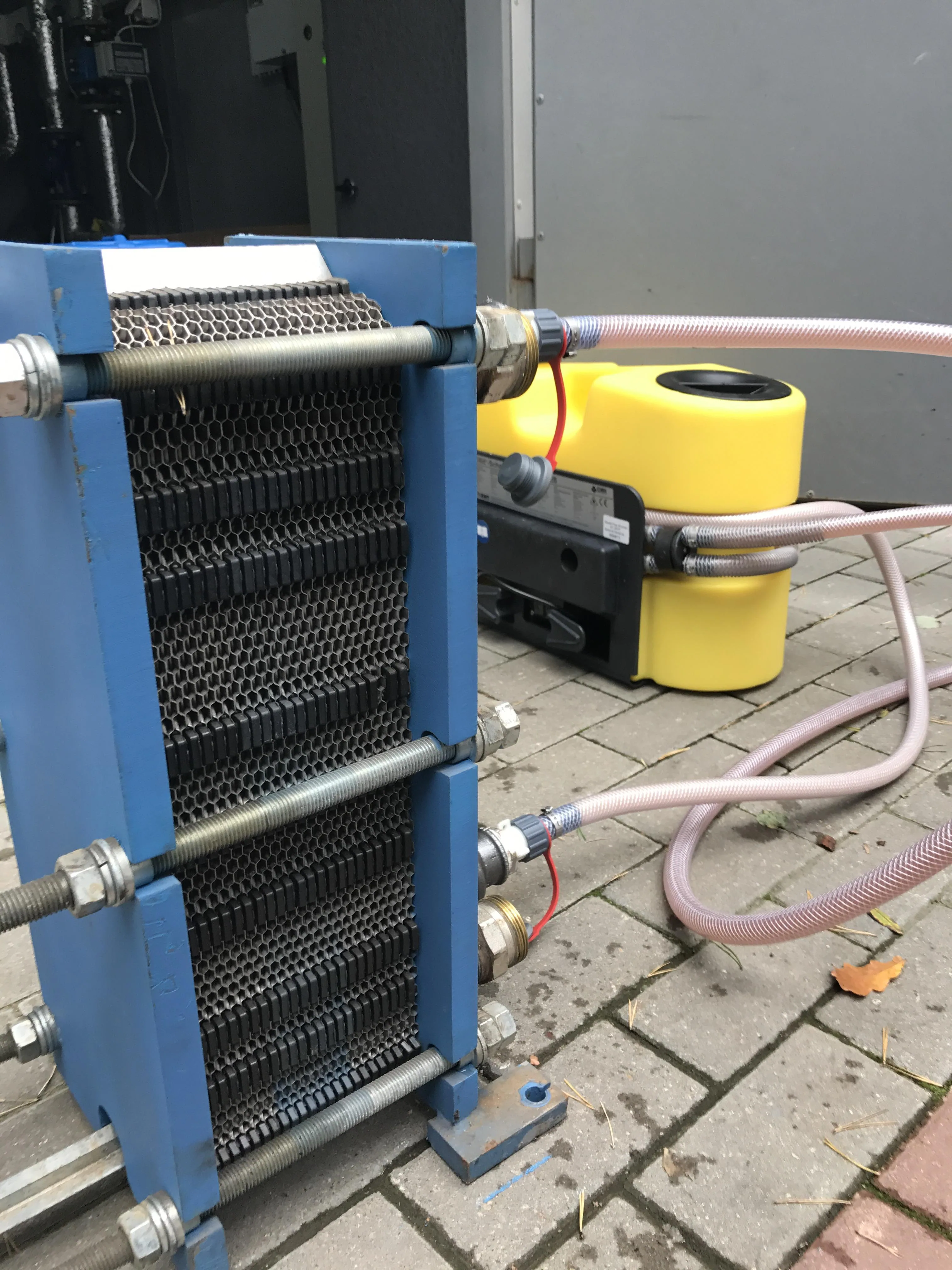 Трудовые будни — Теплогенераторы и теплообменники — миниатюра 11